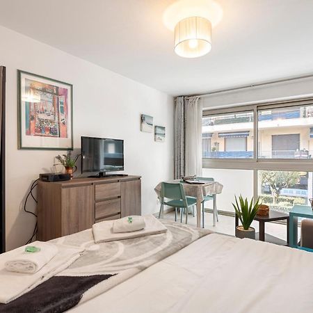 Studio Massenet Five Stars Holiday House Ница Екстериор снимка