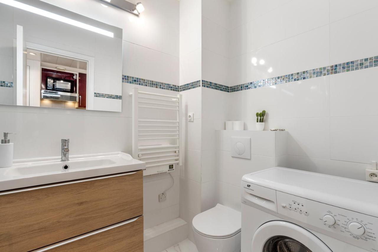 Studio Massenet Five Stars Holiday House Ница Екстериор снимка